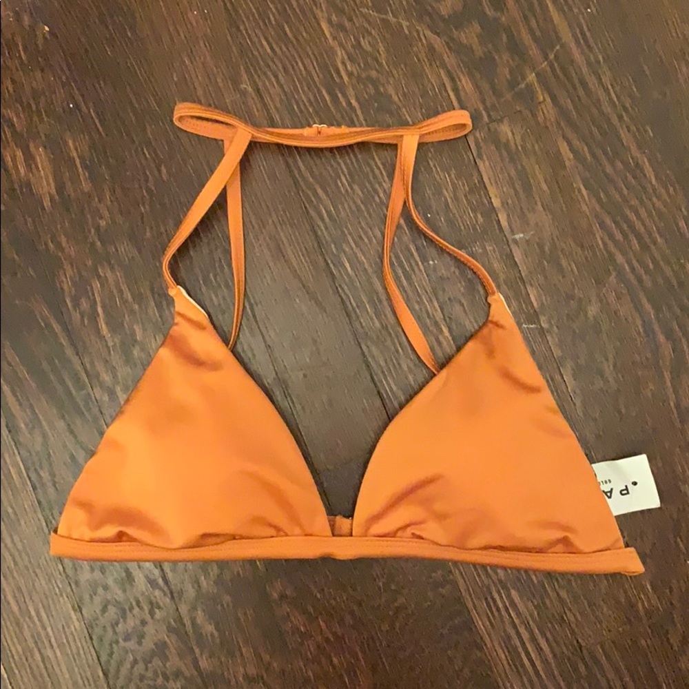 Bikini - Picture 2 of 3
